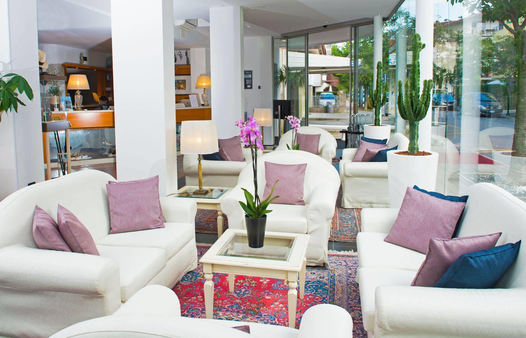 Hotel Rossini 4S Lignano Sabbiadoro Exteriér fotografie