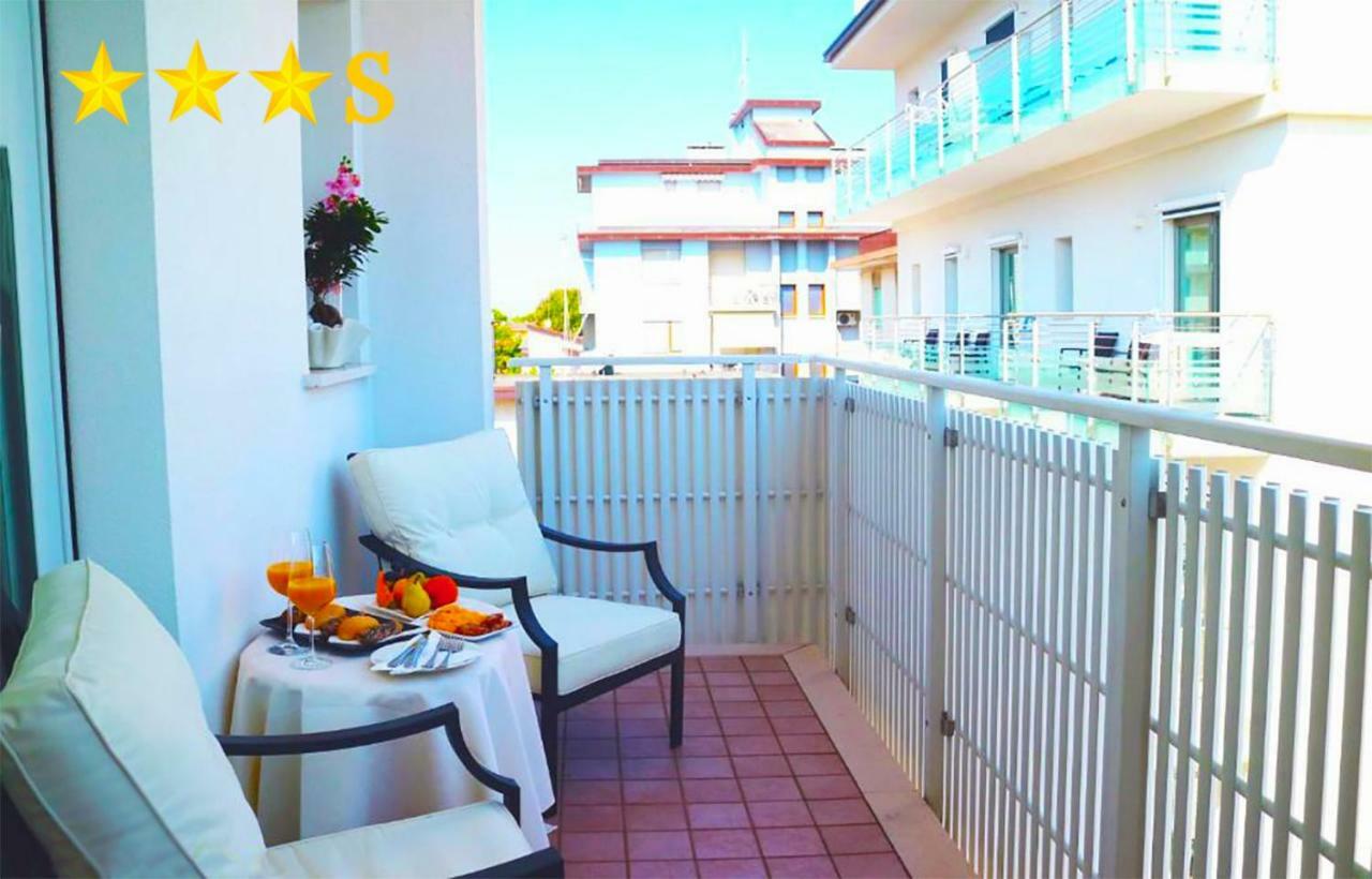 Hotel Rossini 4S Lignano Sabbiadoro Exteriér fotografie
